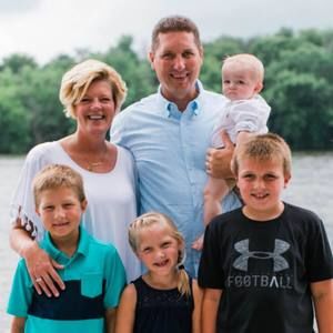 Meet your Posher, Julie